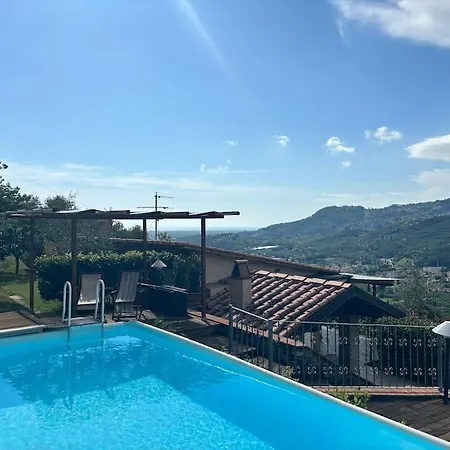 La Cicala Sulle Colline Della Versilia, Con Piscina *
