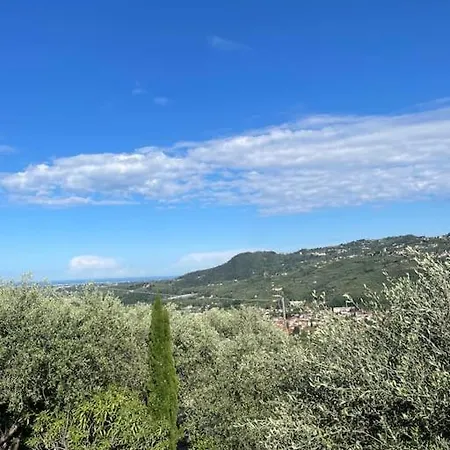 度假居 La Cicala Sulle Colline Della Versilia, Con Piscina