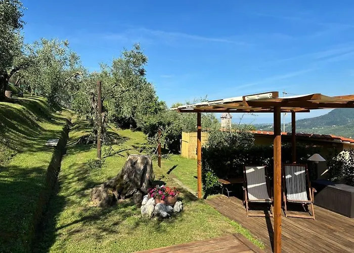 La Cicala Sulle Colline Della Versilia, Con Piscina * Massarosa